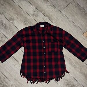 Emory Park size medium black and red button up shirt with fringe bottom.